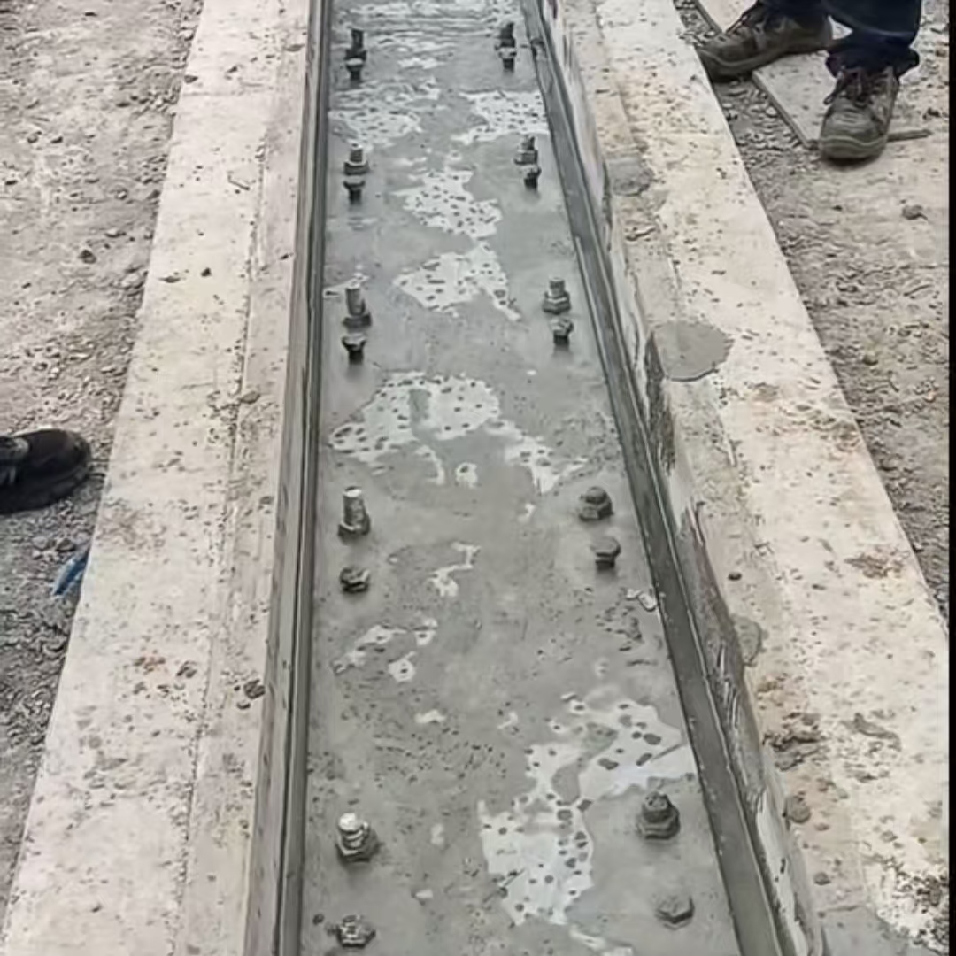 平阴环氧树脂轨道胶泥是什么？用在哪里？